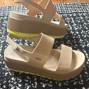 Reef Women’s Tan Platform Sandals with Lime Accent